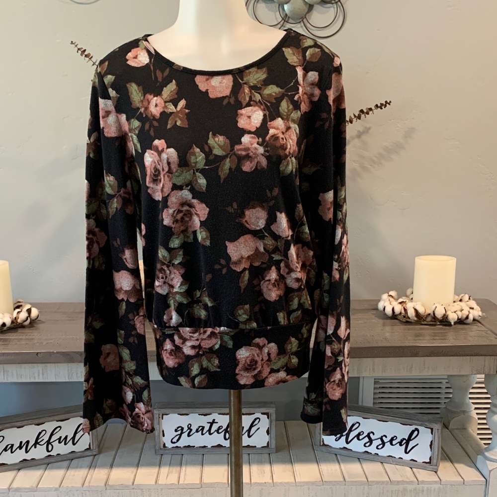 BCX Black and Pink Floral Long Sleeve Top